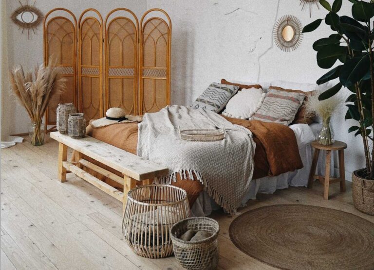 15 Insanely Cute Bohemian Bedroom Ideas on a Budget