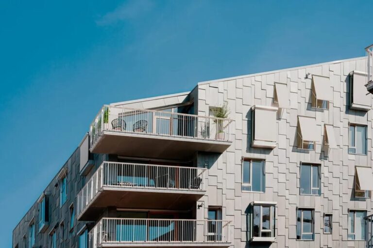 Visit a Stylish and Modern Oasis Overlooking Oslo, Norway - Modern ... - Luxury Oslo Apartments With Scandinavian Modern Decor